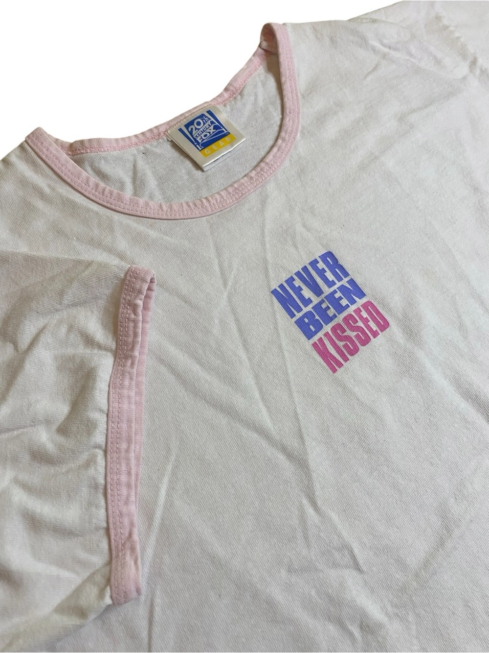 Vintage Never Been Kissed Tee Women’s L 20th Century Fox Movie 90s 1990s Y2K